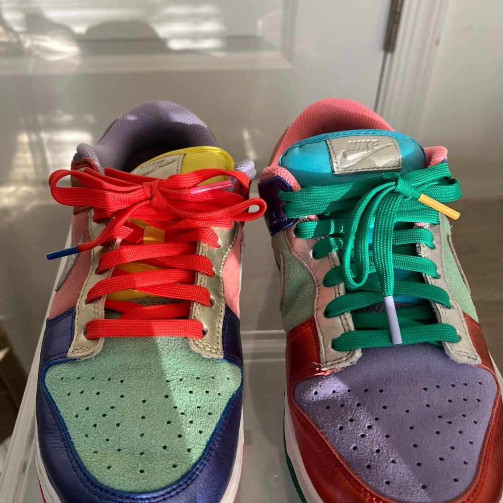 Nike Multicolor Sneakers with Red and Green Laces